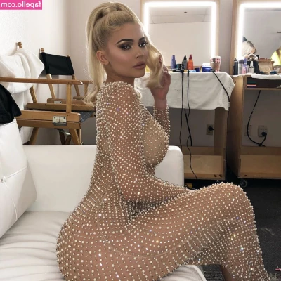 Kylie Jenner [ kylie-jenner-1 ] - new content tn
