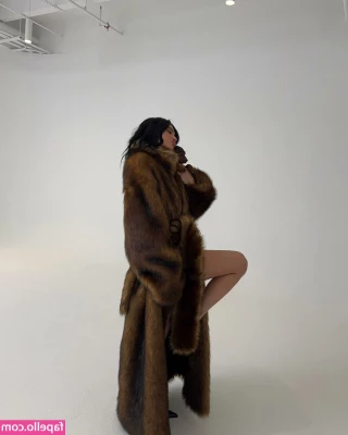 Kylie Jenner [ kylie-jenner-1 ] - Double Vision… Tale of Two Taylors ;)