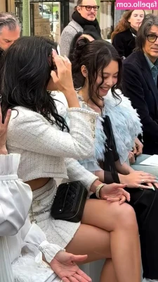 Kylie Jenner [ kylie-jenner-1 ] - I love Licking and sucking daddy s dick