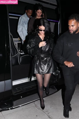 Kylie Jenner [ kylie-jenner-1 ] - Morning treat 💋