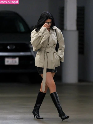 Kylie Jenner [ kylie-jenner-1 ] - Add my Twitter yall  starr_sexyyy