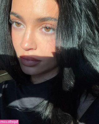 Kylie Jenner [ kylie-jenner-1 ] - Quiero amigos nuevos síganmen bb