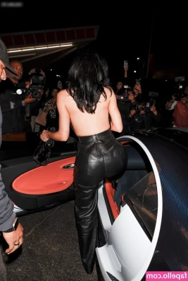 Kylie Jenner [ kylie-jenner-1 ] - How to get a guy to do your bidding  Turn them on so bad they will do