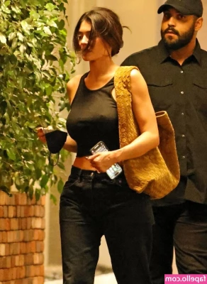 Kylie Jenner [ kylie-jenner-1 ] - My loves  have a beautiful start to the week