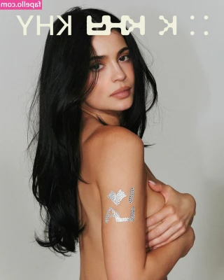 Kylie Jenner [ kylie-jenner-1 ] - I’m waiting for you daddy😋