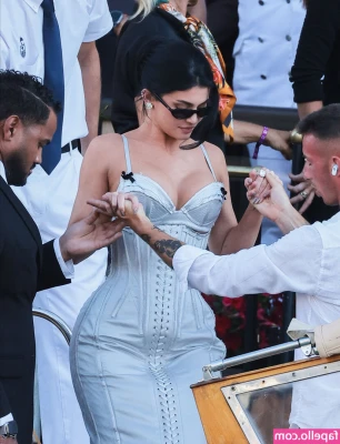 Kylie Jenner [ kylie-jenner-1 ] - U Need…. 💦