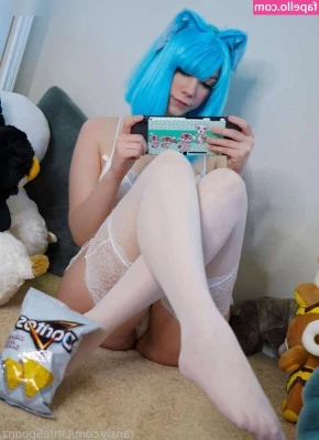 Littlespoonz [ littlespoonz-11 ] - Love pantyhose and close-up masturbation? 🥵 Want to know and see