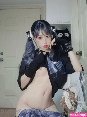 kyokoyaki - The view between my legs 😉