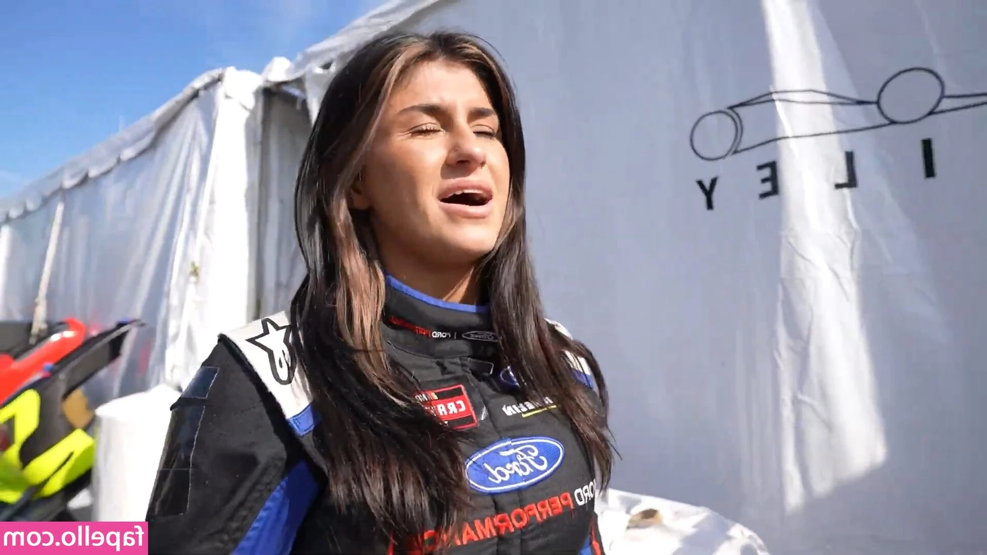 Hailie Deegan [ hailie-deegan ] - I love when she rub the clit while I m in it