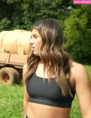 Hailie Deegan [ hailie-deegan ] - Boyfriend @stallionwolf took a cialis last night and was just