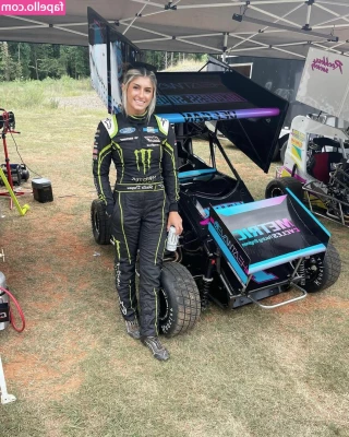Hailie Deegan [ hailie-deegan ] - Soles   take it all