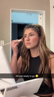 Hailie Deegan [ hailie-deegan ] - Muscle mass and muscle Ass