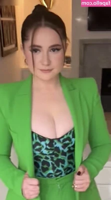 Emma Kenney [ emma-kenney ] - Happy Memorial Day babes!!! 🤩🤩