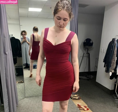 Emma Kenney [ emma-kenney ] - What do you think of my new lingerie set? 🌻💛