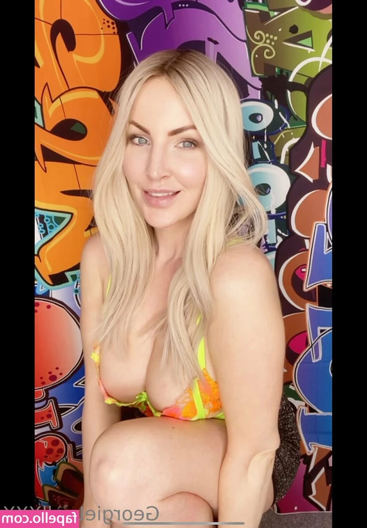 Georgie Lyall [ georgie-lyall-4 ] - watch  dearestdanixo suck my cock