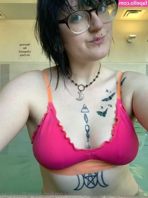 lucyhazeofficialfree - It s so nice out today