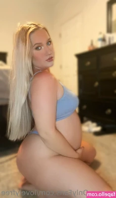 lovelyfree - You wanted biceps you got em! This is from my newest video Cum to my