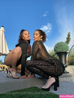 kisssingcousins [ kisssingcousins-1 ] - New video coming today  Let s workkkkkk