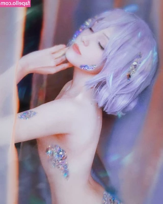 jyu_san [ jyu-san ] - Well-behaved women rarely make history