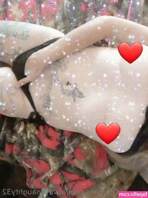 alwaysnaughty32 - A morning wood surprise is waiting for you  Tell me what you would do