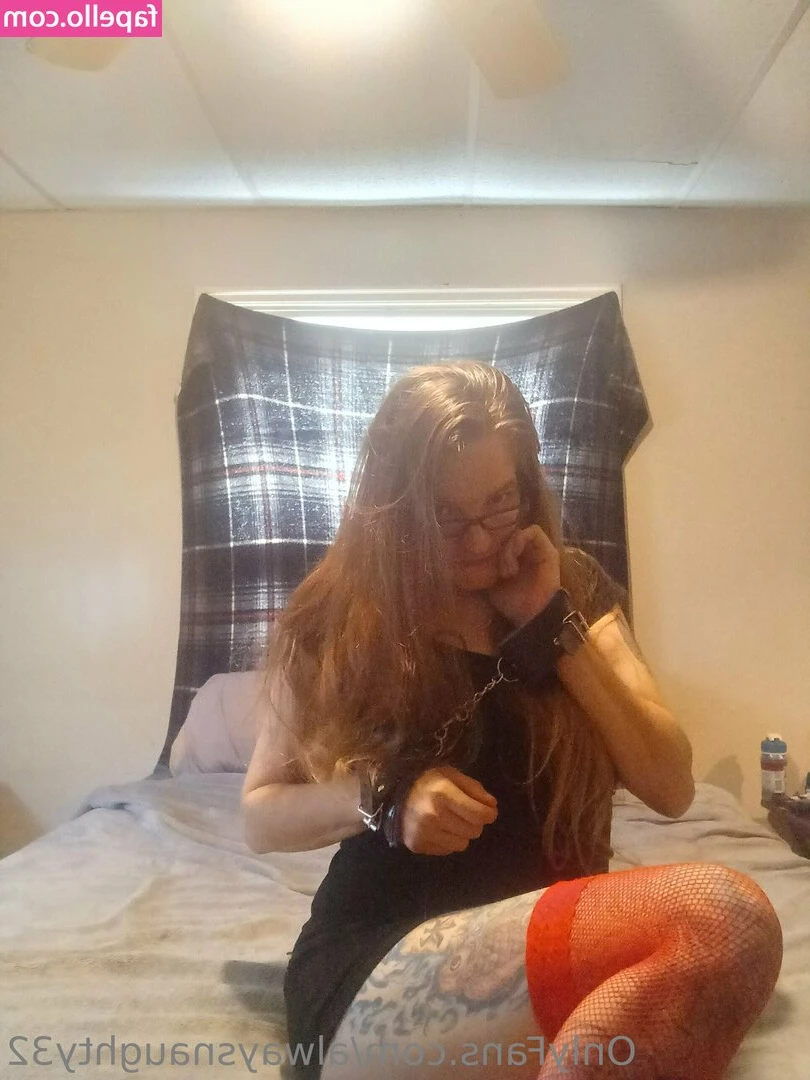 alwaysnaughty32 - Horny boy