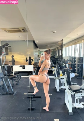 yourgirlaya - ASS CREAM 🍑🍦 Part 1 💦 Available NOW! 😈  Tip $25 on this