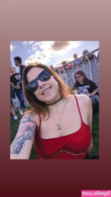 Renee - If you like my content don t forget to tip so I can buy more outfits