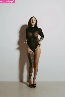 Miss_Felixity [ miss-felixity-4 ] - do u like my outfit? 💖