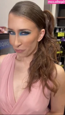 Aubrey Edwards [ aubrey-edwards ] - Pussy hungry for your hard cock🥰