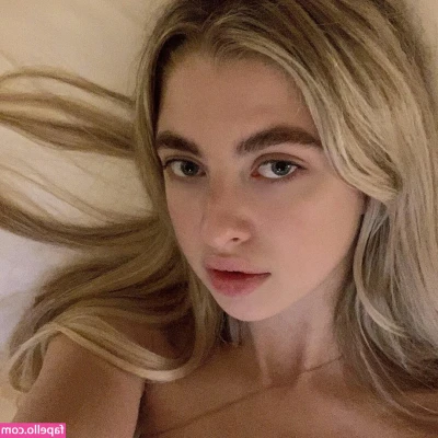 Anais Gallagher [ anais-gallagher ] - Can I be your distraction?😈
