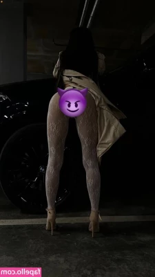 Tasha - Outdoor cum Shot with Nike Air Force     cumshot  wichsen  handjob