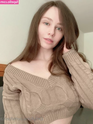 Tasha - It feels so good stretching out my asshole because I know I m
