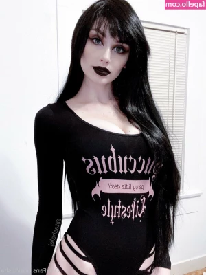 Tasha - Spank my ass baby😈