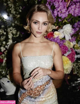 AnnaSophia Robb [ annasophia-robb ] - Goodnight my Loves!💗💗💗