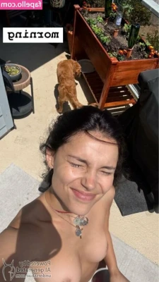 Inde Navarrette [ inde-navarrette ] - 🤭🤭🤭🤭🤭 I ate some nice tits