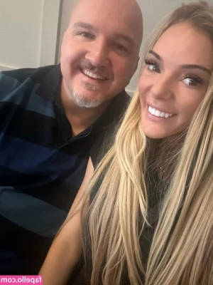 Stacey Saran [ stacey-saran ] - Dad bod but not a dad  hmmm thinking about dropping some pics and