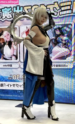 Takomayuyi - A spanking please!! 🥵🥵🥵