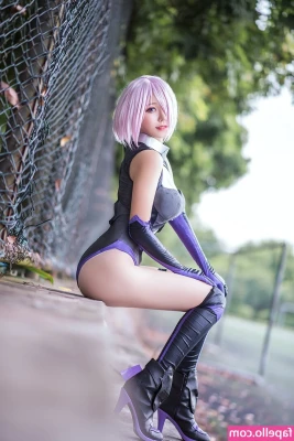 Takomayuyi - Do you prefer me on top of you? ..... or behind you.. maybe your are