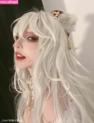Takomayuyi - hi baes i am back home will be dropping sexy ppvs soon <33