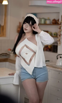 Takomayuyi - My pussy is so hungry for that dick of yours🥵