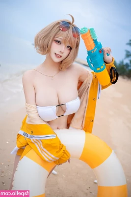 Takomayuyi - Let me be your private little stripper, I call to your hotel, watch