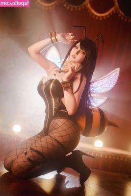 Takomayuyi - Everyone   VOTE for the hottest one
