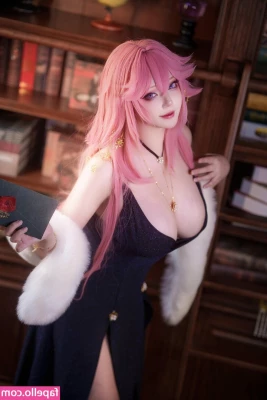 Takomayuyi - Whoever guesses right on what set I'm sending out this weekend gets