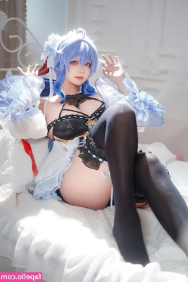 Takomayuyi - Hey guys I’ll be posting a creamy squirt vid soon also would you