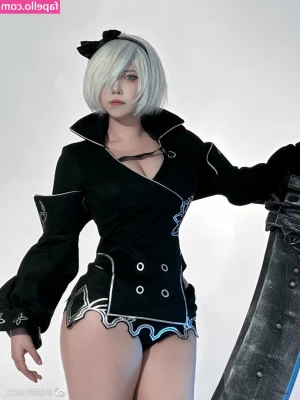 Takomayuyi - I always was braless girl  hehe  would you let me to hangout with