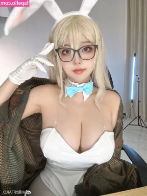Takomayuyi - See my pussy tighten from vibrating my clit