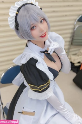 Takomayuyi - Who do you like more  Me as an Angel  Or me as a devil