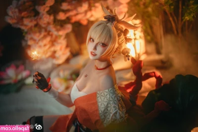 Takomayuyi - PS5 GAMING WITH NO PANTIES ON