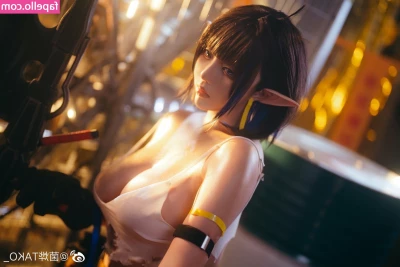 Takomayuyi - Thick thighs save lives