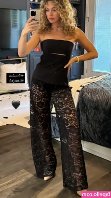 Brec Bassinger [ brec-bassinger ] - Welcome to the dark side of the moon